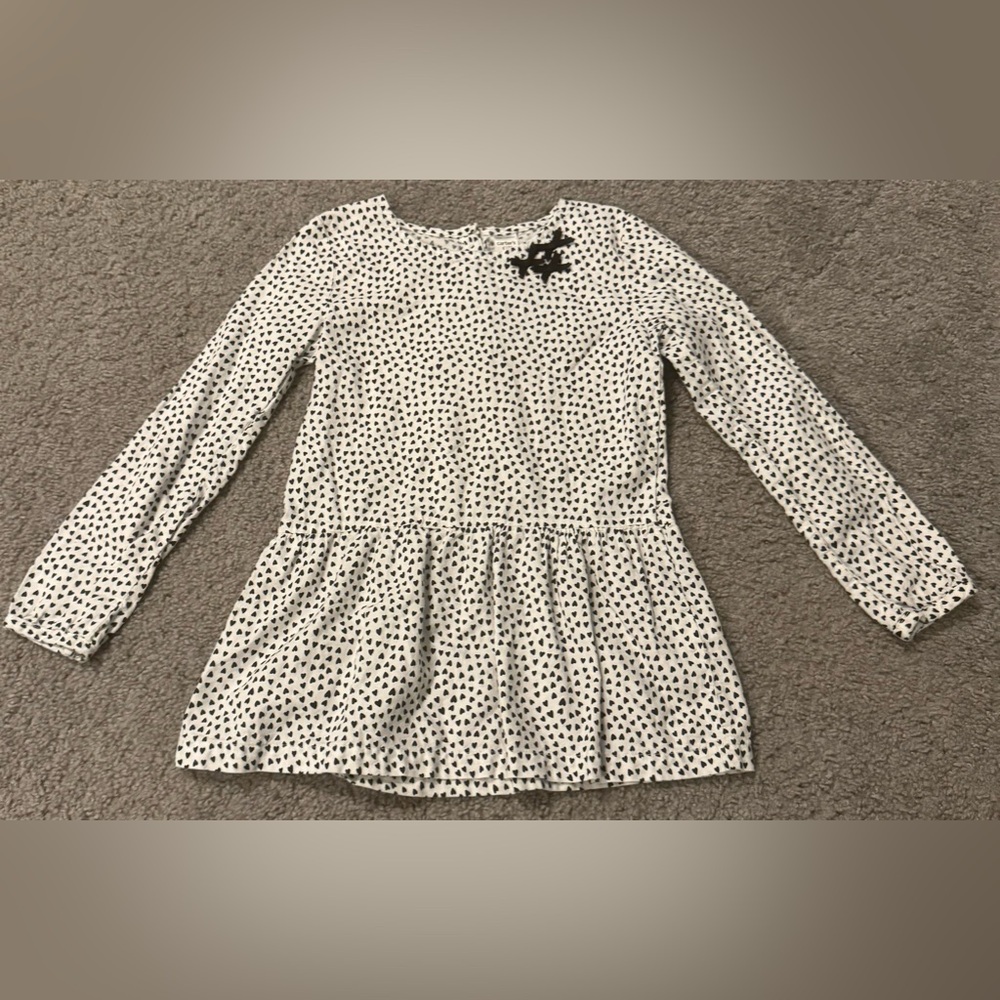 Carter’s Kids 6/6x White Long Sleeve Top with Black Heart Print